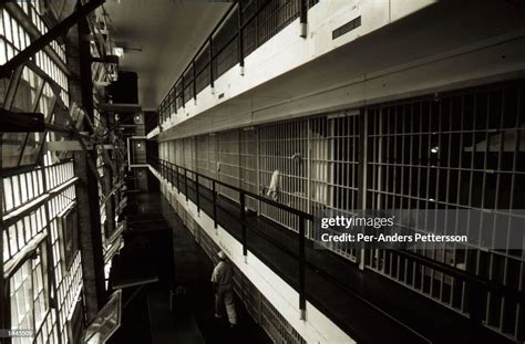 Prison cells line a hall at the Ellis death row unit April 16, 1997 ...