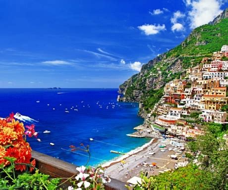 Amalfi Coast beaches - 5 things you need to know