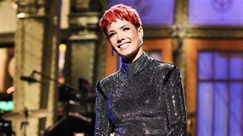 Watch Saturday Night Live Highlight: Halsey Monologue - NBC.com