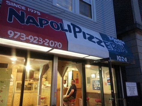 Napoli Pizzeria & Restaurant in Newark | Napoli Pizzeria & Restaurant ...