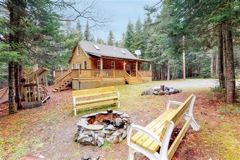 Best Cabins in Maine: 10 Cozy Rentals for Every Budget