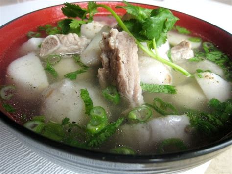 Taro soup with pork ribs | Vietnamese recipes