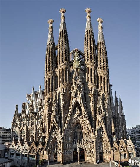 Catalonië blog: De 'Sagrada Familia', het eindeloze bouwsel van Gaudí