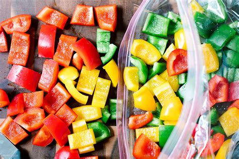 How to Freeze Bell Peppers – Tips for Freezing Bell Peppers — Eatwell101