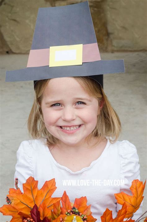 Pilgrim Crafts For Kids: Pilgrim Hat Tutorial | Pilgrim crafts ...