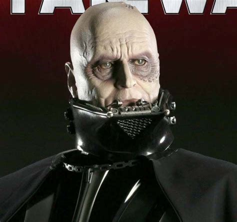 SideshowDarth Vader Reveal Bust | Darth vader face, Photoshop battle ...