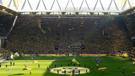 Borussia Dortmund converts stadium into COVID-19 health center - Sports Illustrated