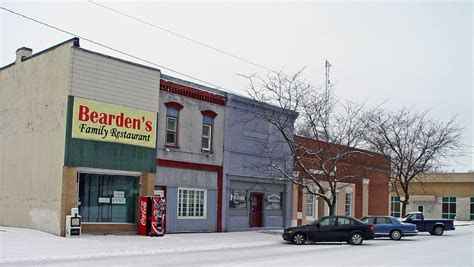 Auburn IL - West Side of Square. N. Fifth St. as seen look… | Flickr