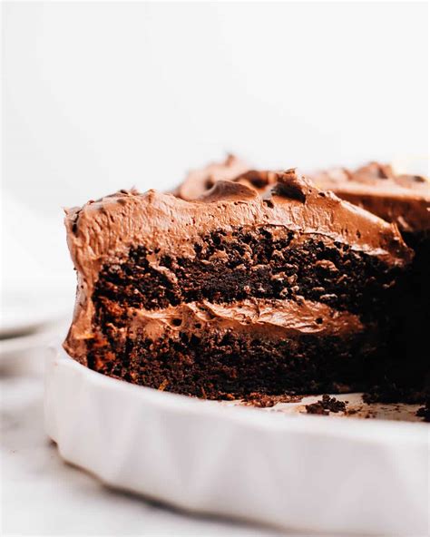 Top 2 Moist Chocolate Cake Recipes