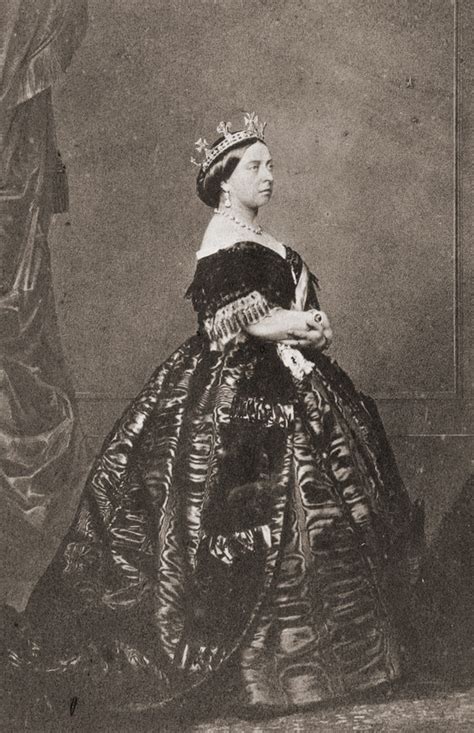 Antique and Classic Photographic Images: Queen Victoria, England, 1861