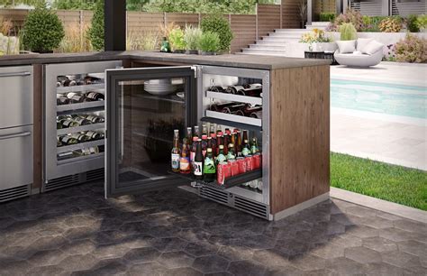 Outdoor Dual-Zone Refrigerator | For Residential Pros