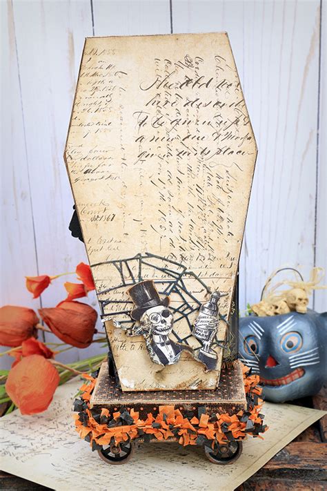 In My Own Imagination: DECORATE FOR HALLOWEEN WITH THIS COFFIN VIGNETTE ...