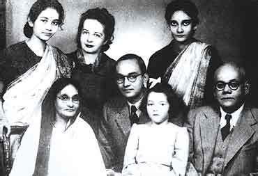 Sarat Chandra Bose Age, Death Cause, Wife, Children, Family, Biography & More » StarsUnfolded