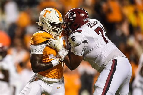 South Carolina vs. Tennessee: Roundtable Predictions