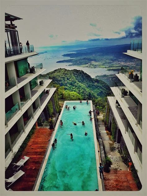 Tagaytay With Infinity Pool