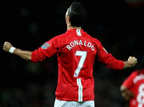 Cristiano Ronaldo 2002 Manchester United | Football Quotes For Life