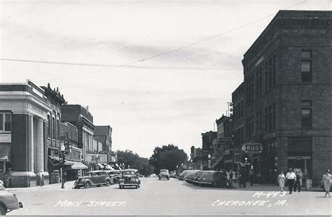 Cherokee, Iowa, Main Street, Bank, American Theater, 1940s… | Flickr