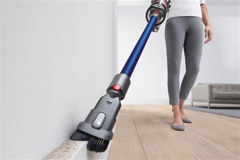 Best Buy coolly dropped the price on this Dyson vacuum by $100