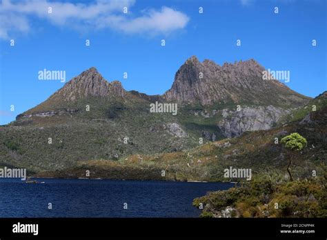 The Dove Lake Tasmania, Australia Stock Photo - Alamy