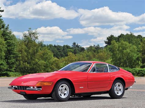 1972 Ferrari 365 GTB/4 Daytona Berlinetta by Scaglietti | London 2014 ...