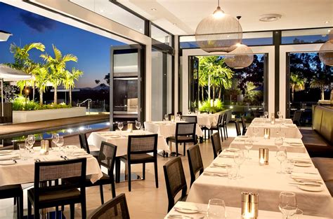 DBI Architects - RACV Noosa Resort - Arcuri Restaurant