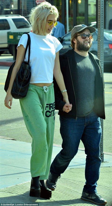 Haley Joel Osment holds hands with his statuesque girlfriend | Tall ...