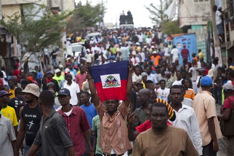 Haiti's leadership is in limbo as political crisis looms - Los Angeles Times