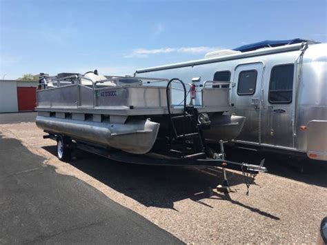 Bass tracker pontoon boat $7,500 | Boats For Sale | Phoenix, AZ | Shoppok