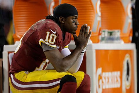 Robert Griffin III: RG3 knee injury a warning sign for his future ...