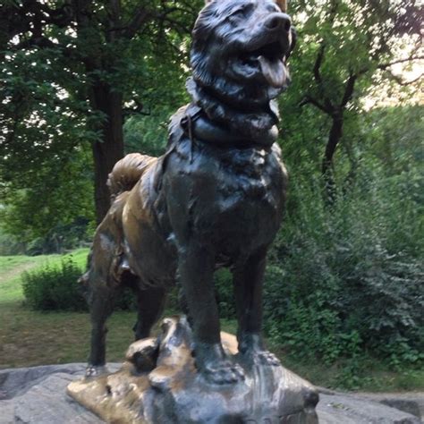 Balto Statue