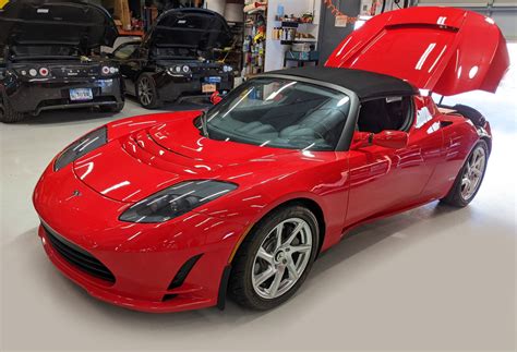 Early Tesla Roadster Value Soars Over The Last Few Months