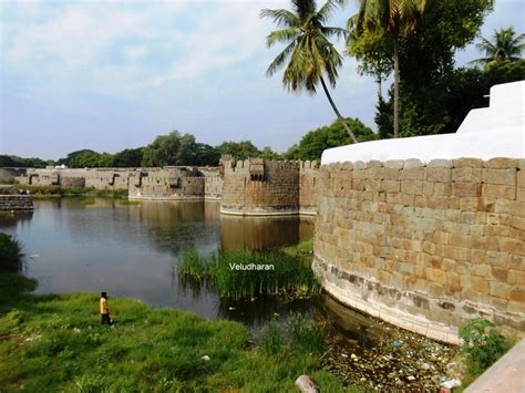 VELUDHARAN TEMPLES VISIT : Vellore Fort, one of the best Military ...