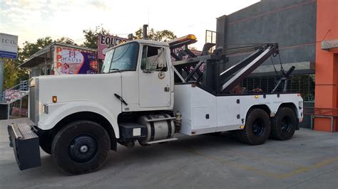 1991 Camion Grua para Arrastre de Carros Volvo 30 Toneladas # 2478