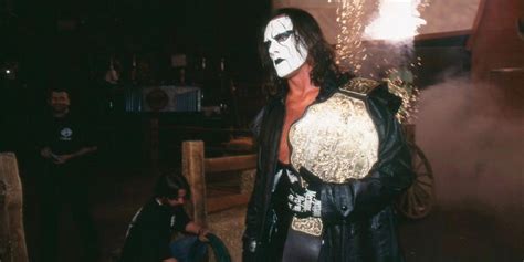 WCW: 5 Reasons Surfer Sting Is Best (& 5 Why The Crow Version Is Superior)