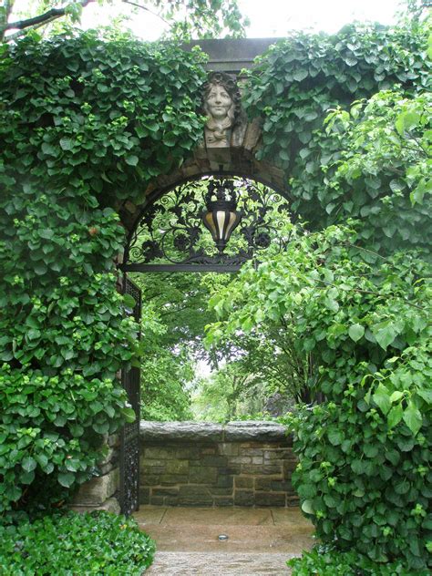 Hudson River Valley Gardens–Part Two: Stonecrop, & Kykuit | nanquick