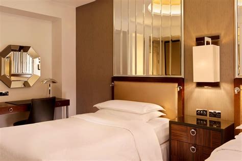 London Unique Hotel Room | Sheraton Grand London Park Lane