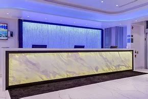 EST Hotel, Toronto, Canada - Lowest Rate Guaranteed!