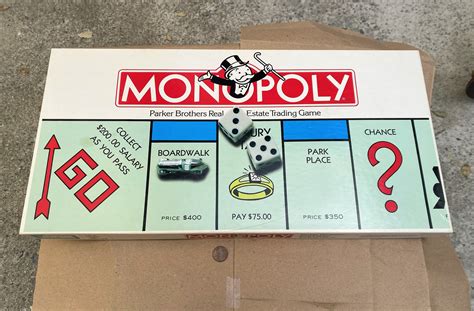 Monopoly Vintage 1985 Board Game in Original Box - Etsy