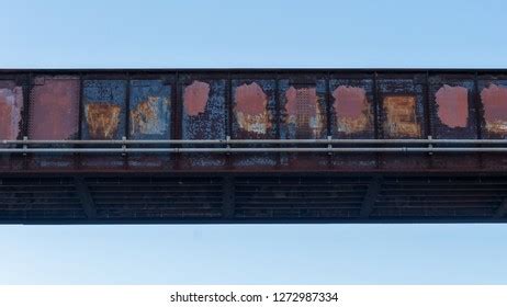 10 Graffiti Train Side View Images, Stock Photos & Vectors | Shutterstock