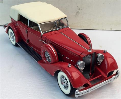 Lot - Classic 1934 Packard Convertible Red Sedan 1:24 Scale Diecast Car ...