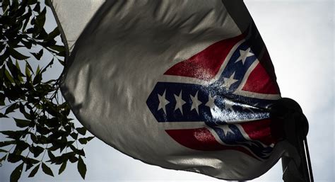 Confederate flag: Alabama governor Robert Bentley orders removal of ...