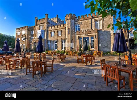 The Ryde Castle Hotel, in Ryde, Isle of Wight Stock Photo - Alamy