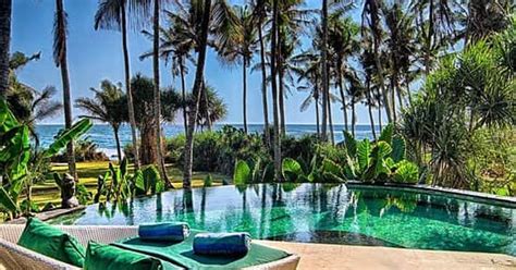 10 Villa Tepi Laut Terbaik di Bali Tawarkan Pemandangan Yang Wow!