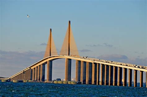 Sunshine Skyway Bridge, St. Petersburg, Florida [800x531] : r/bridgeporn