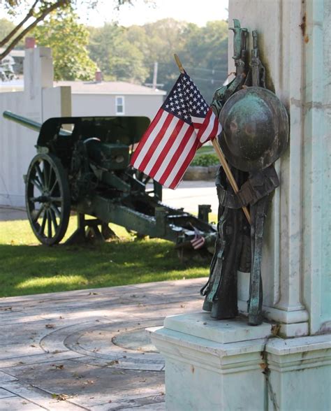 Uxbridge Massachusetts World War I Veterans Monument Veterans Memorial, World War I, Cannon ...