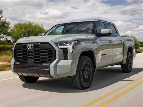 New 2023 Toyota Tundra CrewMax Reviews, Pricing & Specs | Kelley Blue Book