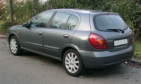 Nissan Almera II Hatchback (N16, facelift 2003) 2003 - 2006 Specs and Technical Data, Fuel ...