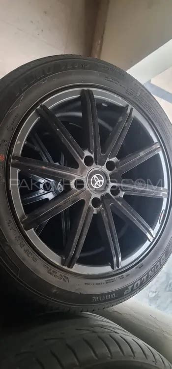 Buy 17 inch alloy wheels in good condition in Faisalabad | PakWheels