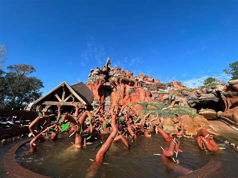 Splash Mountain Currently Down at Magic Kingdom - WDW News Today