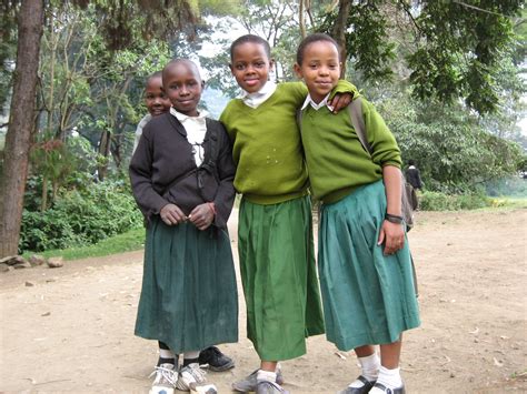 File:School kids in Tanzania.jpg - Wikipedia, the free encyclopedia